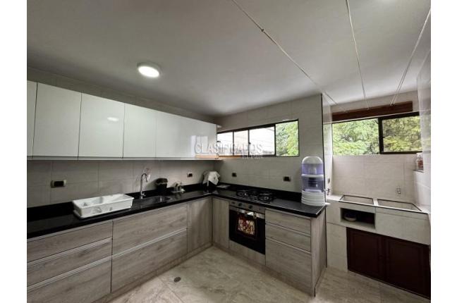 Apartamentos, Venta, El Refugio - $390.000.000