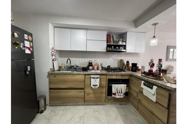 Apartamentos, Venta en Yumbo
