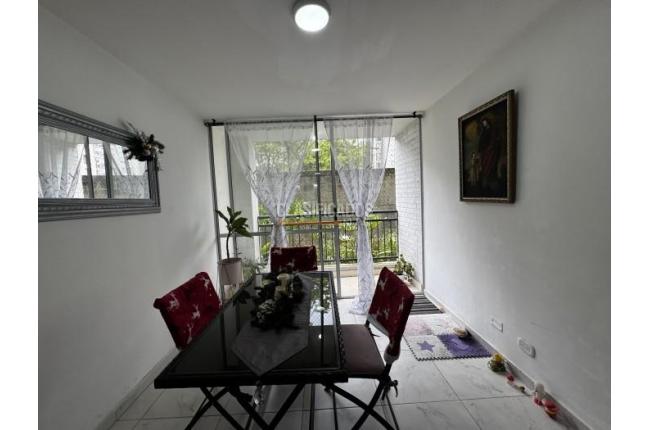 Apartamentos, Venta en Yumbo