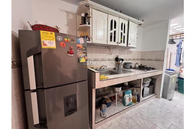 Casas, Venta, Ciudad 2.000 - $230.000.000