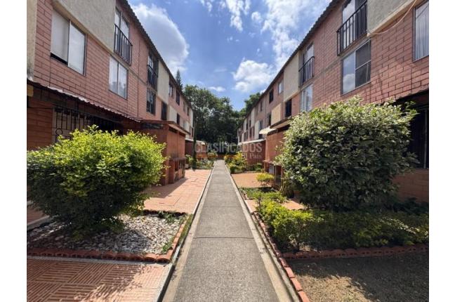 Casas, Venta, Ciudad 2.000 - $230.000.000