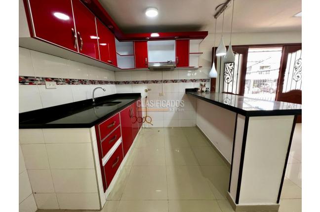 Casas, Venta, Prados del Norte - $500.000.000