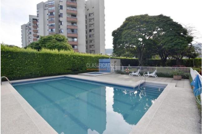 Apartamentos, Venta en Prados del Norte