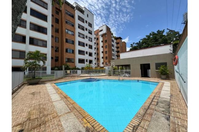 Apartamentos, Alquiler en Ciudad Jardín
