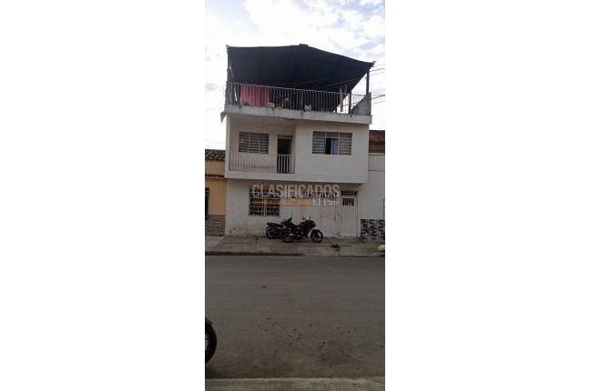 Casas, Venta en Saavedra Galindo