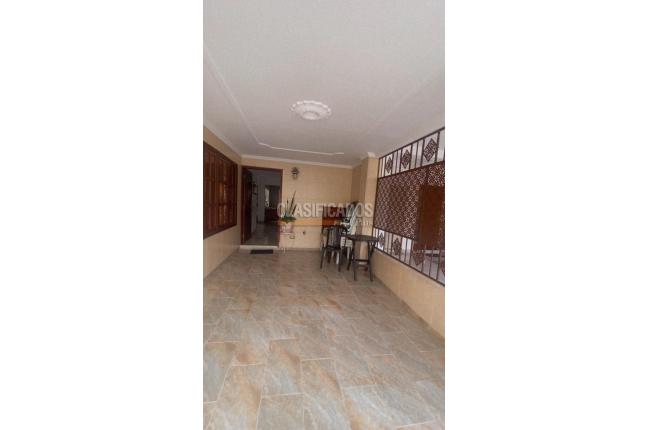 Casas, Venta, La Hacienda - $670.000.000