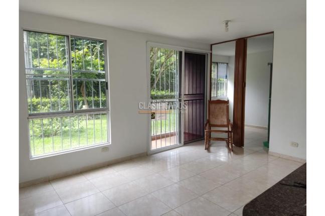 Apartamentos, Venta en Jamundí