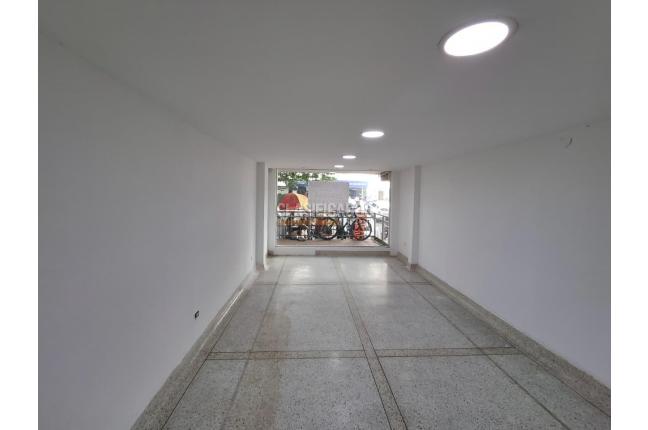 Locales y Bodegas, Alquiler, Versalles - $5.000.000