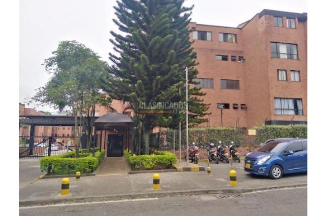 Apartamentos, Venta, El Refugio - $300.000.000