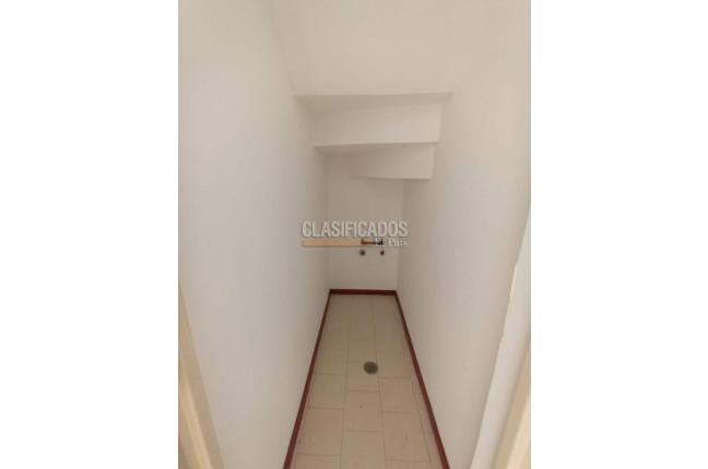 Casas, Alquiler, Caney - $2.300.000
