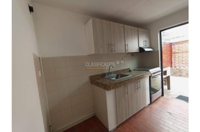Casas, Alquiler, Caney - $2.300.000