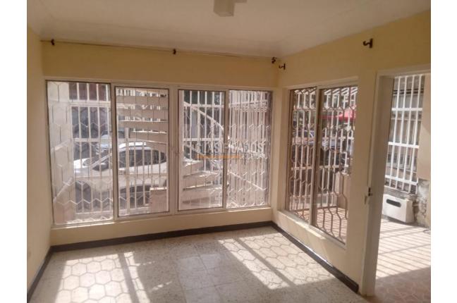 Casas, Alquiler en Nueva Base