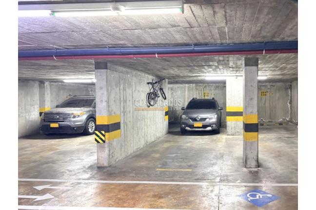 Apartamentos, Venta, Cristales - $710.000.000