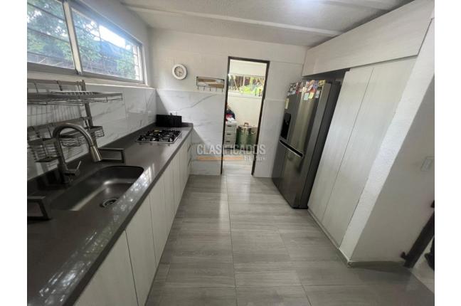Apartamentos, Venta, Camino Real - $550.000.000