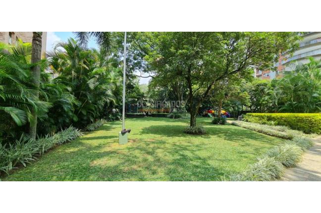 Apartamentos, Venta, Normandía - $2.400.000.000