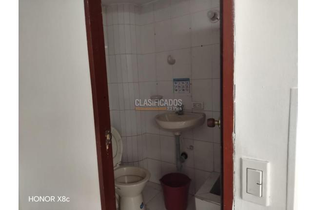 Locales y Bodegas, Alquiler, Bogotá - $5.000.000