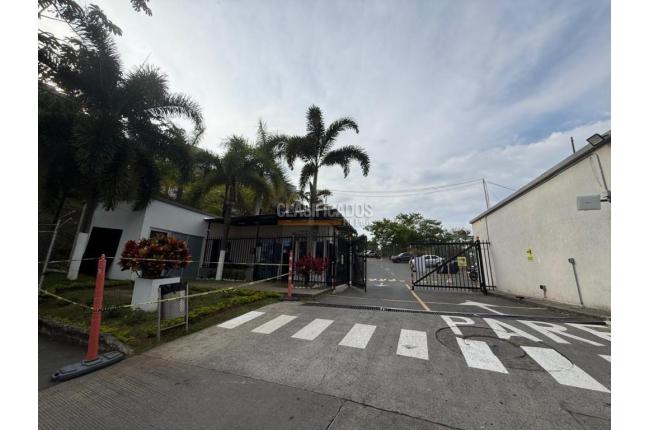 Apartamentos, Alquiler en Meléndez