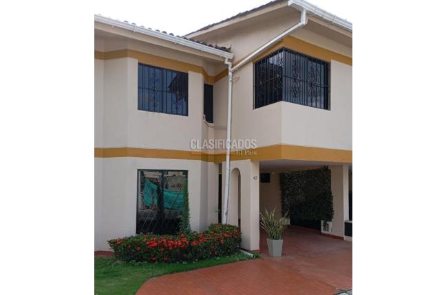 Casas, Venta en Seminario