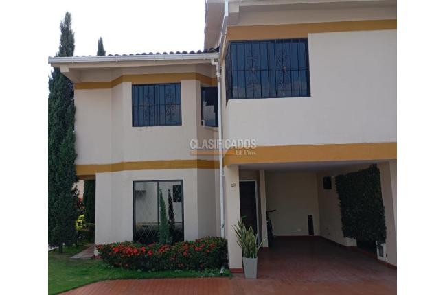 Casas, Venta en Seminario