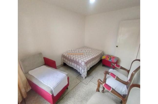 Casas, Venta, Miraflores - $790.000.000