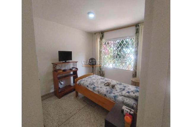 Casas, Venta, Miraflores - $790.000.000