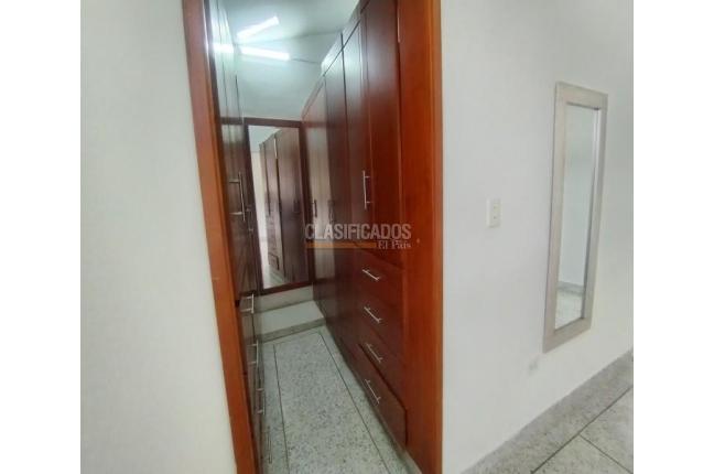 Casas, Venta, Miraflores - $790.000.000