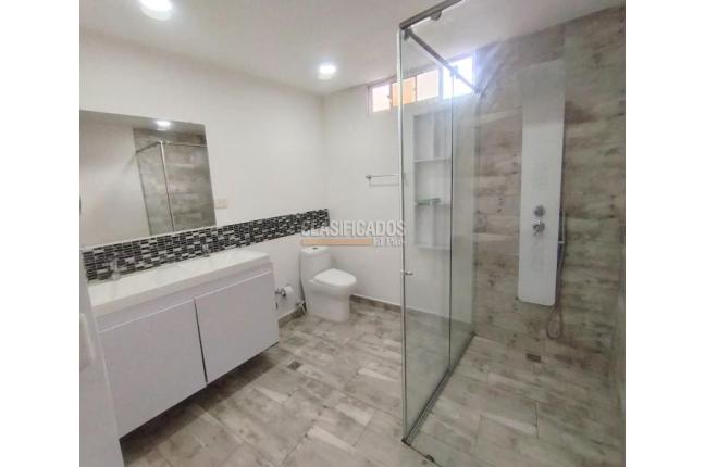 Casas, Venta, Miraflores - $790.000.000