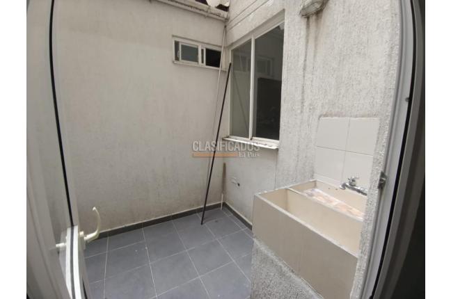 Apartamentos, Alquiler, Ciudad Pacifica - $1.200.000