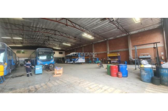 Locales y Bodegas, Venta, Yumbo - $2.100.000.000