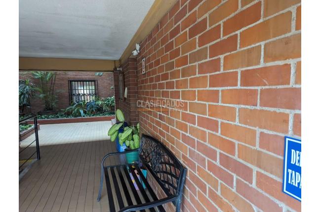 Apartamentos, Venta, El Refugio - $240.000.000