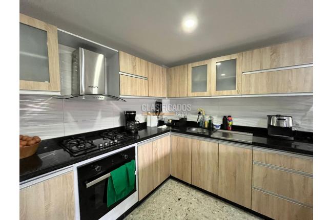 Apartamentos, Venta, La Flora - $450.000.000