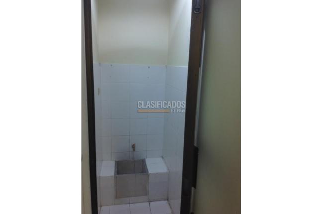 Locales y Bodegas, Alquiler, El Cedro - $4.500.000