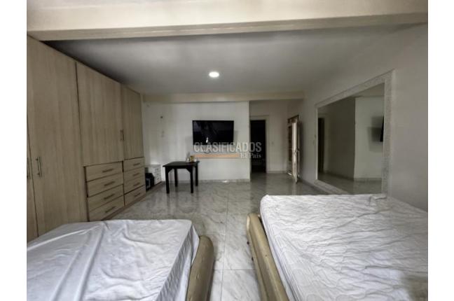 Casas, Venta, Miraflores - $850.000.000