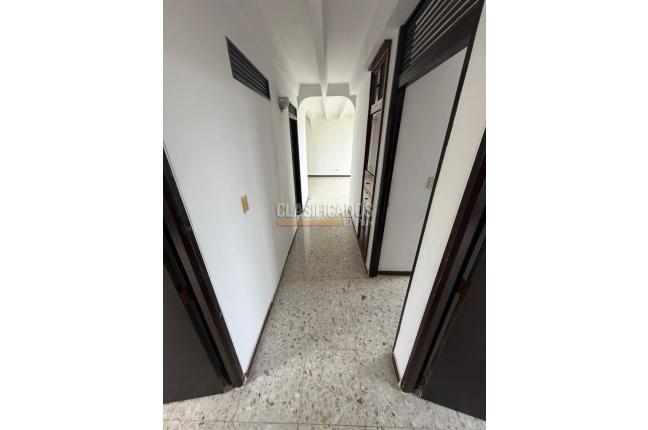 Apartamentos, Venta, Santa Anita - $240.000.000