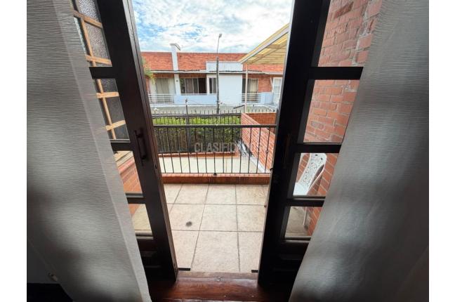 Casas, Venta en Ciudad Jardín