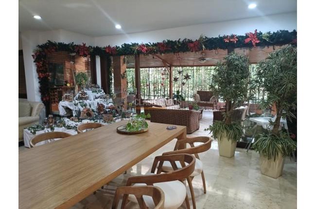 Casas, Venta en Ciudad Jardín