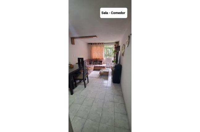 Apartamentos, Venta en Cañaverales