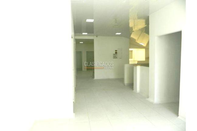 Edificios, Venta, Champagñat - $910.000.000