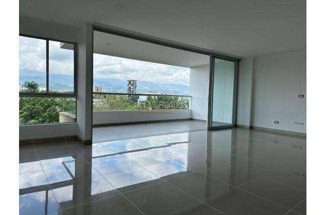 Apartamentos, Venta en Pance