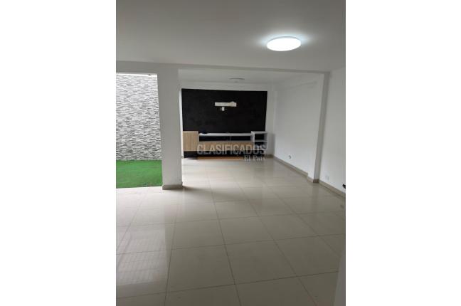 Casas, Venta en El Limonar