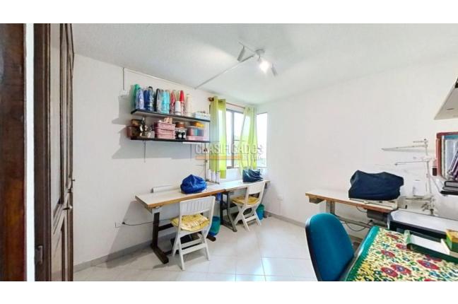 Apartamentos, Venta en Santa Ana