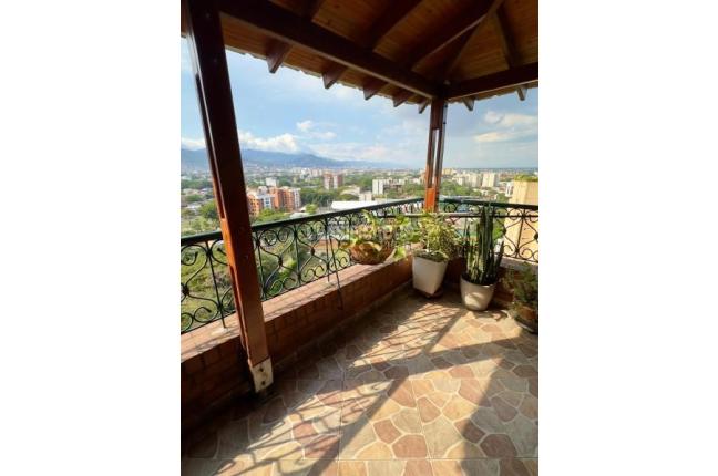 Apartamentos, Venta en Las Quintas de Don Simón