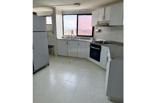 Apartamentos, Venta en Las Quintas de Don Simón