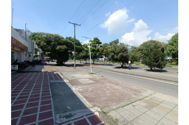 Locales y Bodegas, Alquiler, Prados del Norte - $4.100.000