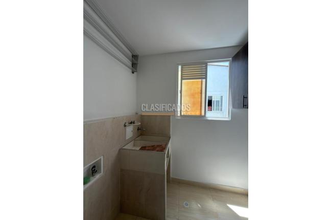 Apartamentos, Alquiler, Ciudad Pacifica - $1.200.000