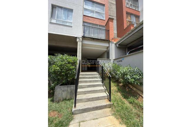 Apartamentos, Alquiler, Ciudad Melendez - $2.500.000