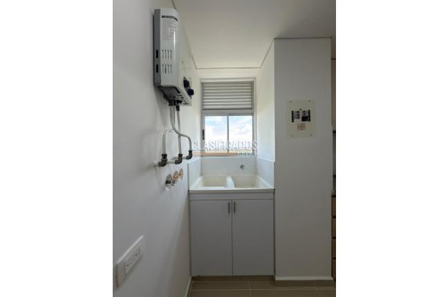 Apartamentos, Alquiler, Ciudad Melendez - $2.500.000