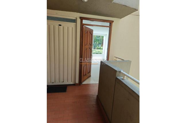 Apartamentos, Alquiler, Los Farallones - $1.250.000