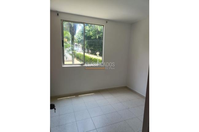 Apartamentos, Alquiler, Los Farallones - $1.250.000