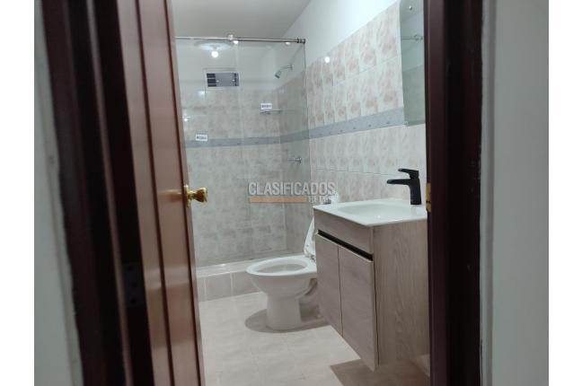 Apartamentos, Alquiler, Chapinero - $900.000
